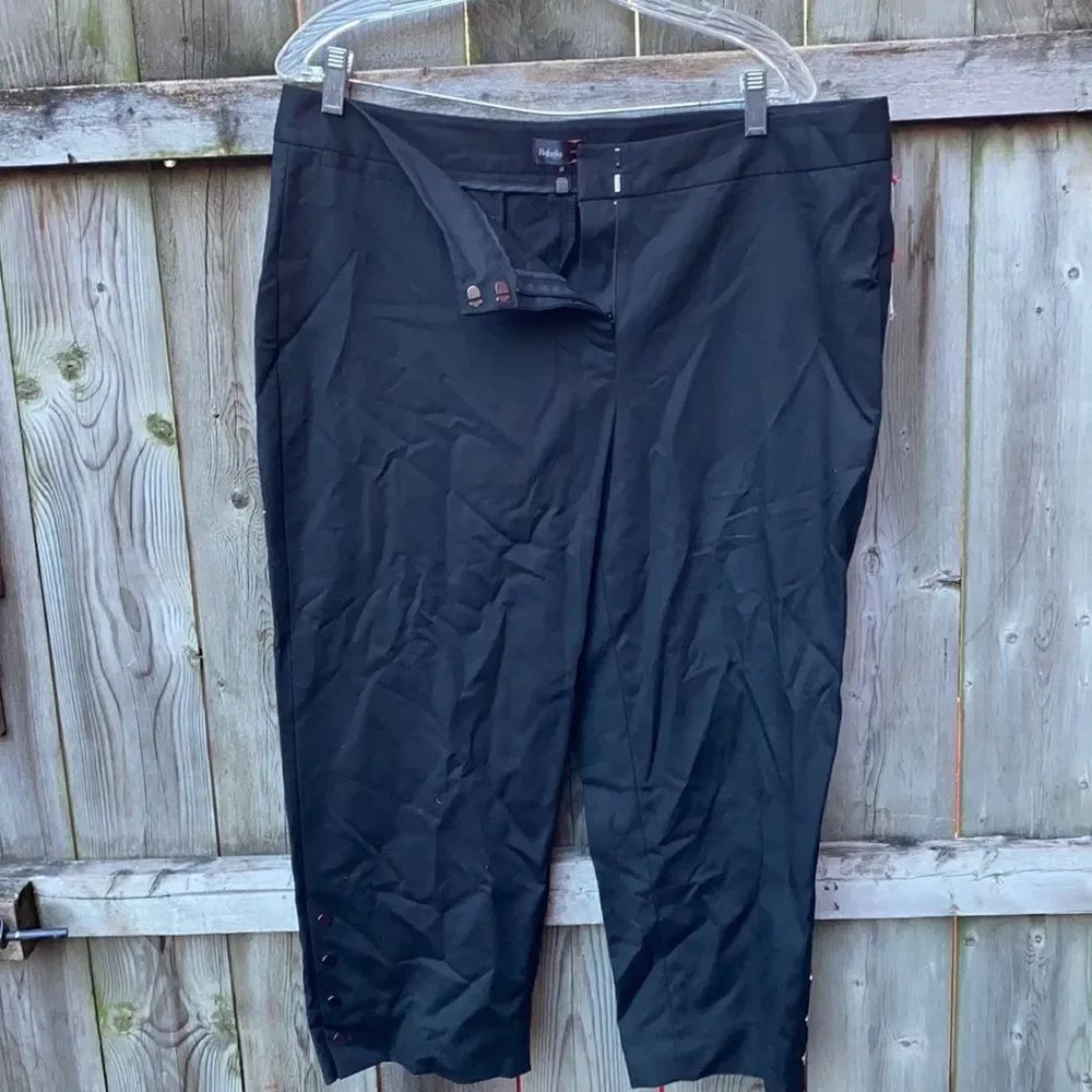 Rafaella Curvy capris sz. 16
